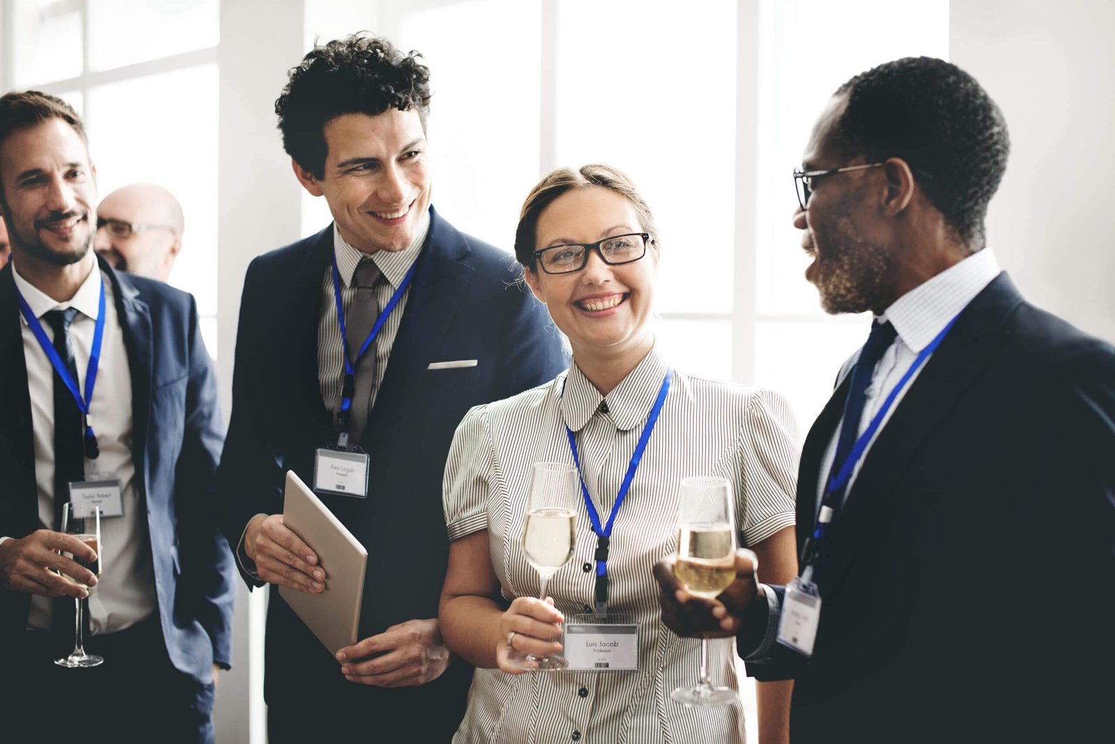 How to Build a Career Network From the Beginning