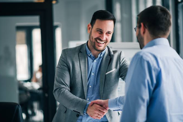 Understanding Before Delivering: How Great Professionals Discover What Clients Really Need